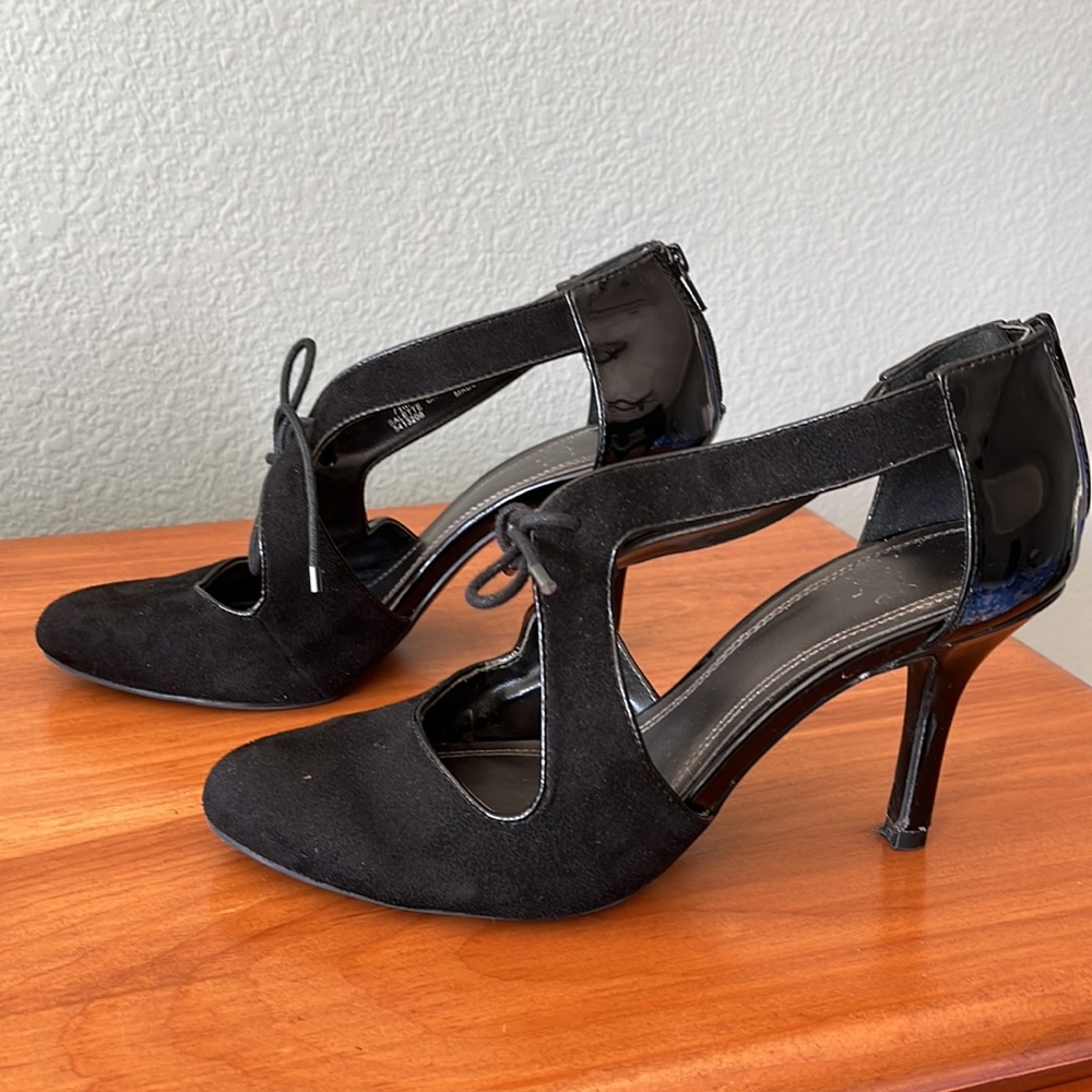 IMPO black faux suede 3 inch high shoes, size 7.5 women’s. Patent leathe…